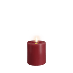 Bougie pilier LED effet cire fondue rouge canneberge, Ø 7,4 × H 10 cm, allumée