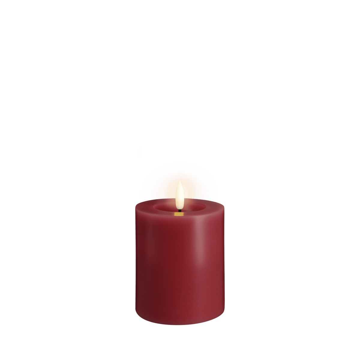 Bougie pilier LED effet cire fondue rouge canneberge, Ø 7,4 × H 10 cm, allumée