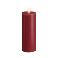 Bougie pilier LED effet cire fondue rouge canneberge, Ø 7,4 × H 20 cm, allumée