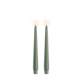 Bougies fines LED effet soie vert mousse, allumées