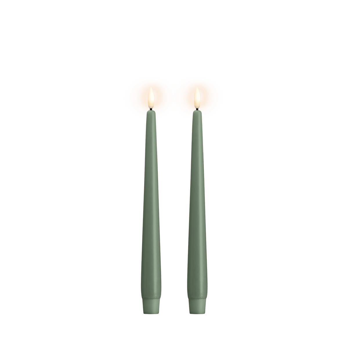 Bougies fines LED effet soie vert mousse, allumées