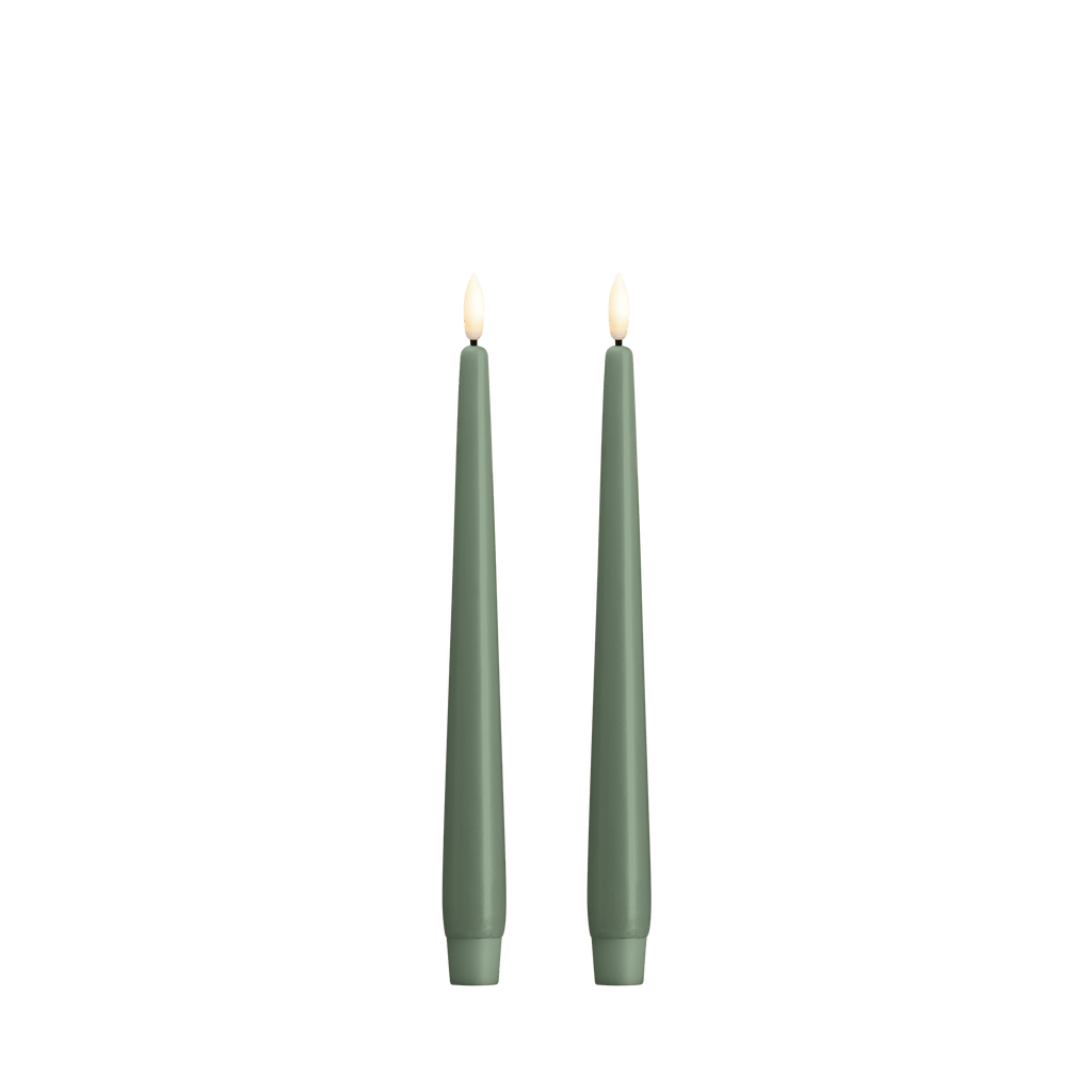 Bougies fines LED effet soie vert mousse, éteintes
