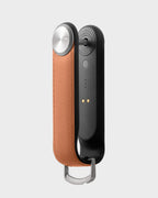 Porte-clés traceur Orbitkey en cuir, coloris camel, photo 3