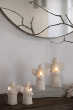 Bougie LED ange en cire vanille, vue 6