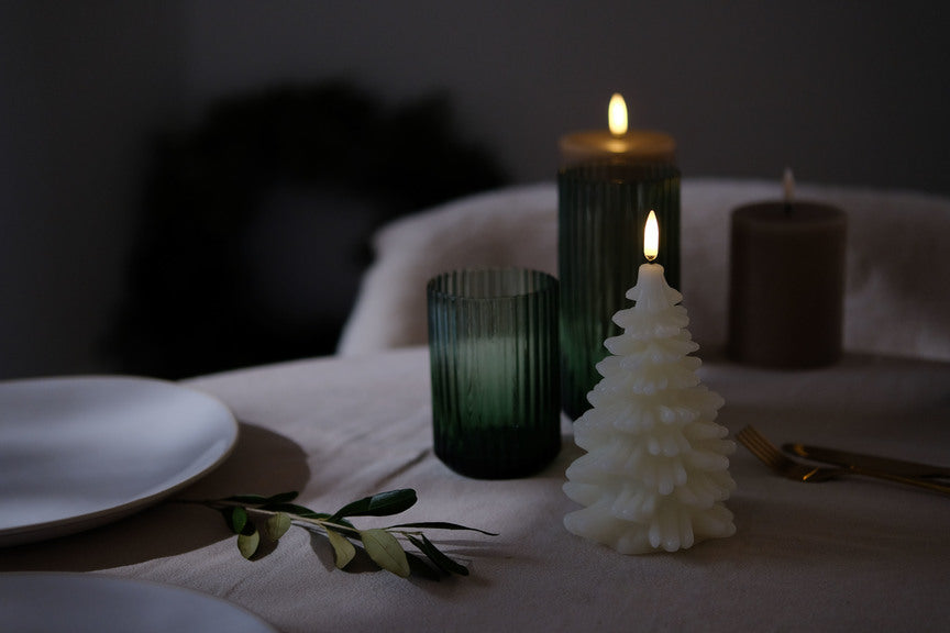 Bougie LED sapin de Noël – flamme vacillante et minuterie