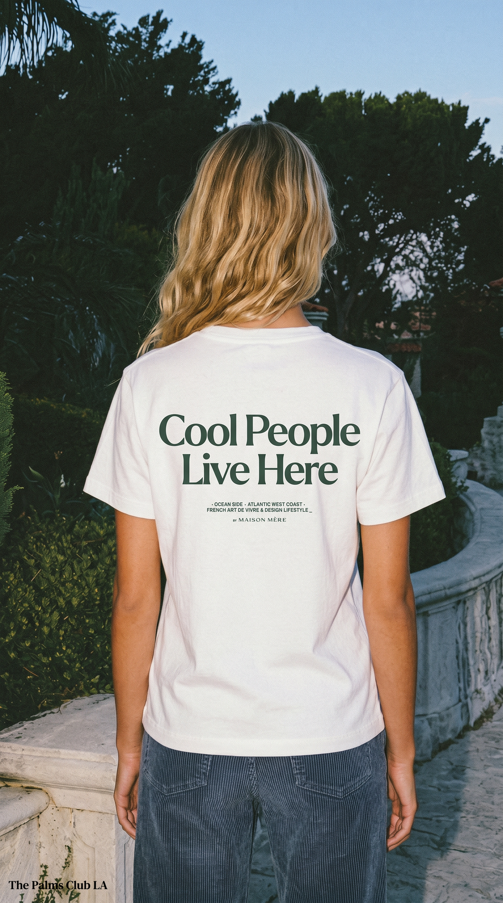 T-shirt Cool People Live Here